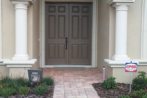 front view of entry way before screen enclosure